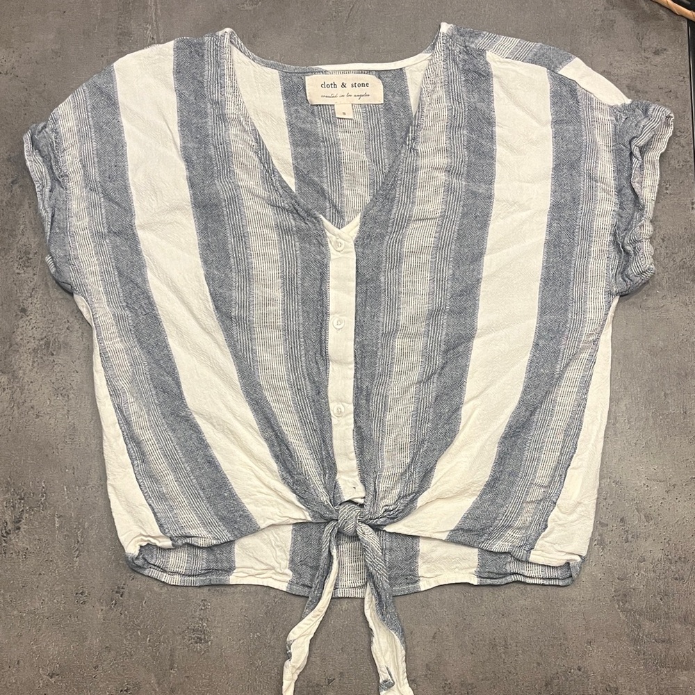 Cloth & Stone Button Down Shirt